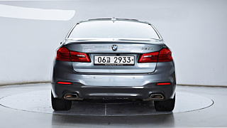 BMW 5-SERIES G30 2018