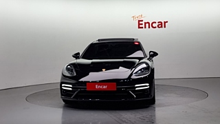 PORSCHE PANAMERA 971 2021