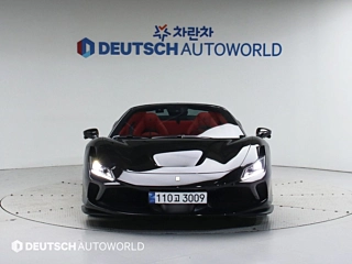 FERRARI F8 SPIDER 2022