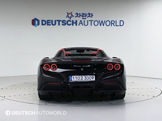 FERRARI F8 SPIDER 2022