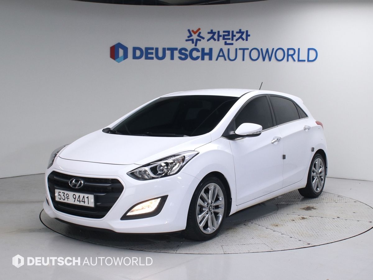 HYUNDAI I30 2015