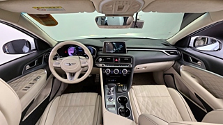 GENESIS G70 2019