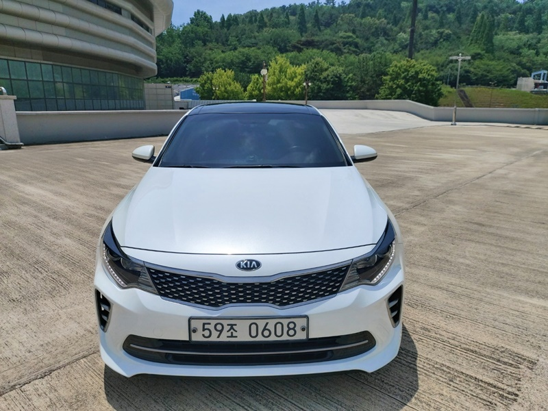 KIA K5 2016