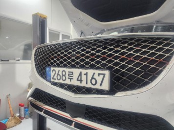 GENESIS GV70 2021
