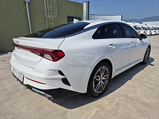 KIA K5 2023