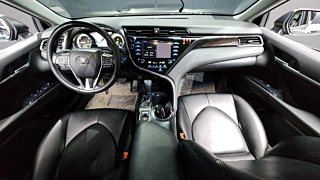 TOYOTA CAMRY XV70  2.5 LE Hybrid 2019