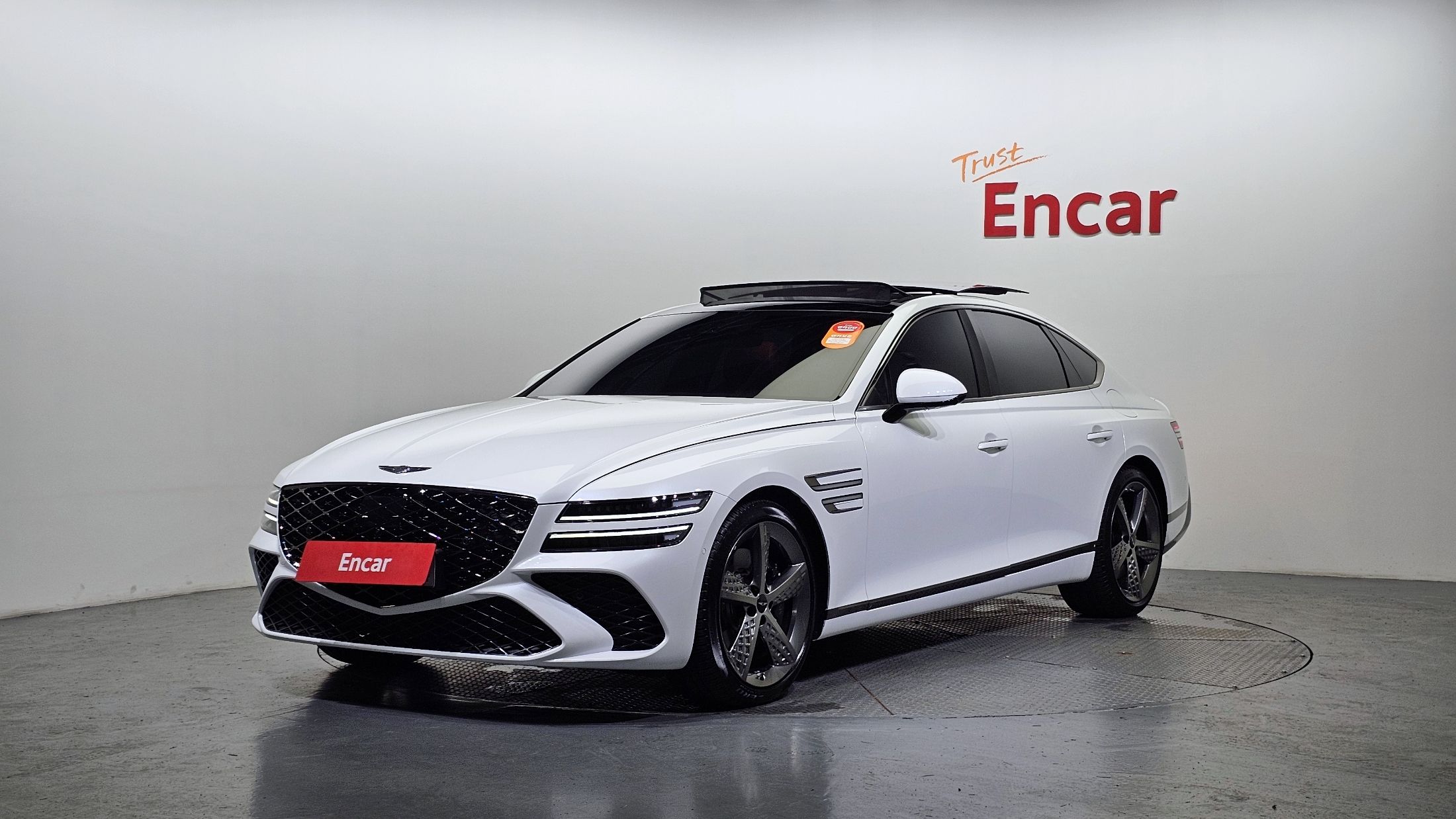GENESIS G80 RG3