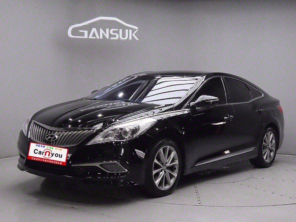 HYUNDAI GRANDEUR HG 2016