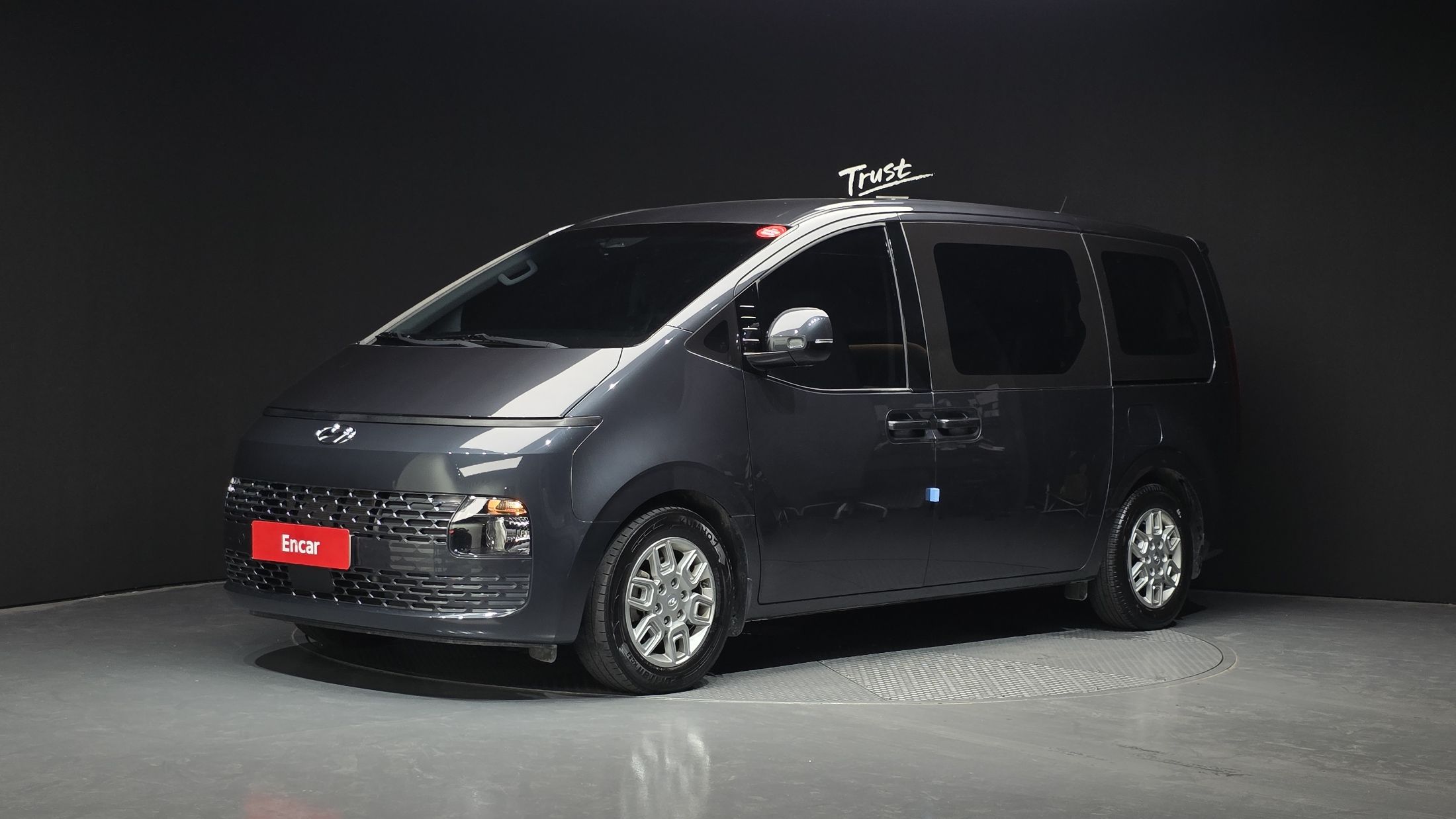 HYUNDAI STARIA 2022