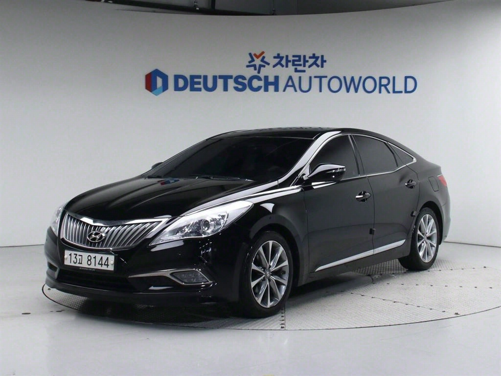 HYUNDAI GRANDEUR HG 2014