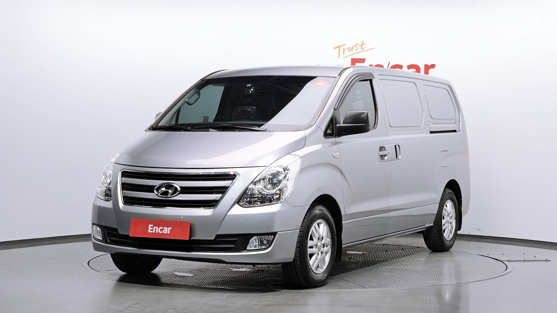 HYUNDAI STAREX GRAND