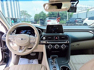 GENESIS G70 2018
