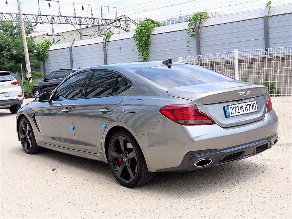 GENESIS G70 2018