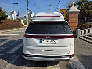 KIA CARNIVAL 2023