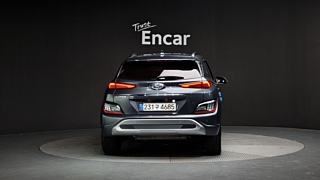HYUNDAI KONA 2021