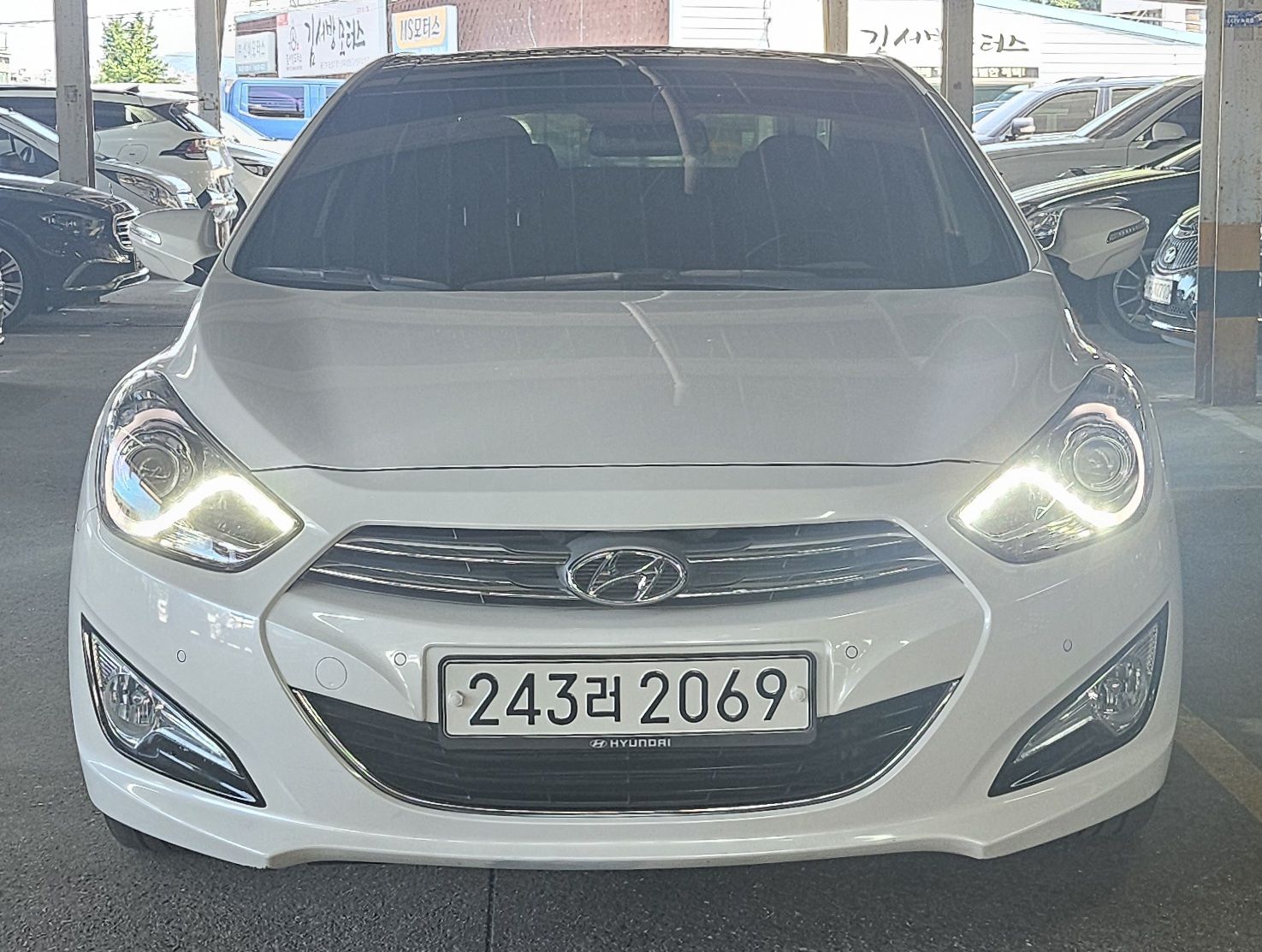HYUNDAI I40 SALOON