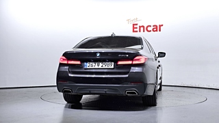 BMW 5-SERIES G30 2020