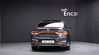 HYUNDAI GRANDEUR IG 2017