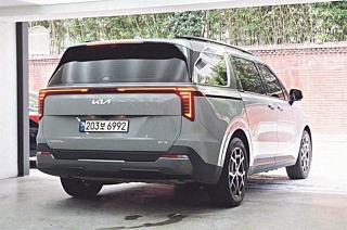 KIA CARNIVAL 2024