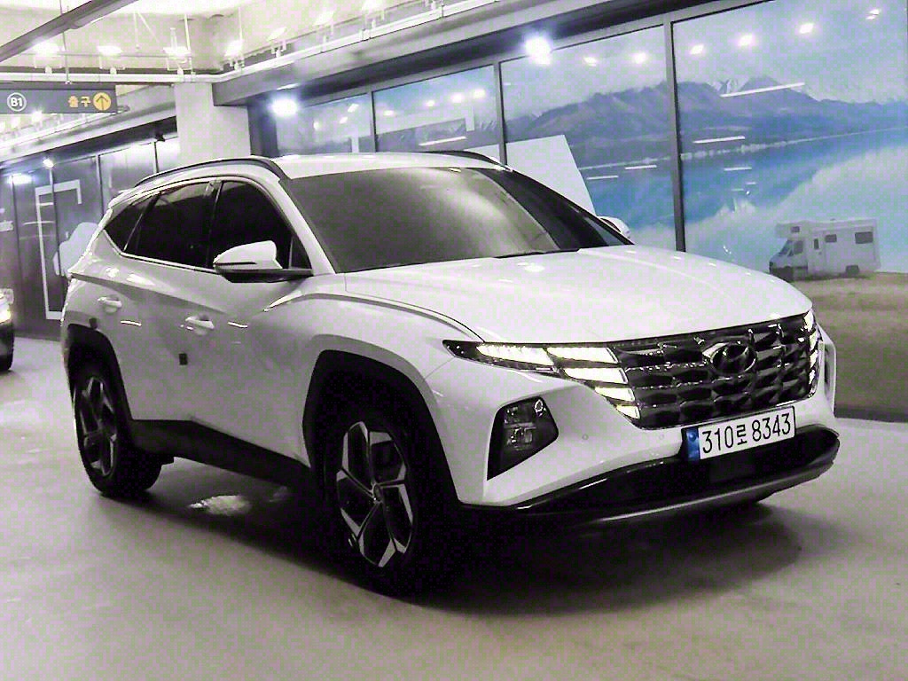 HYUNDAI TUCSON NX4 2023