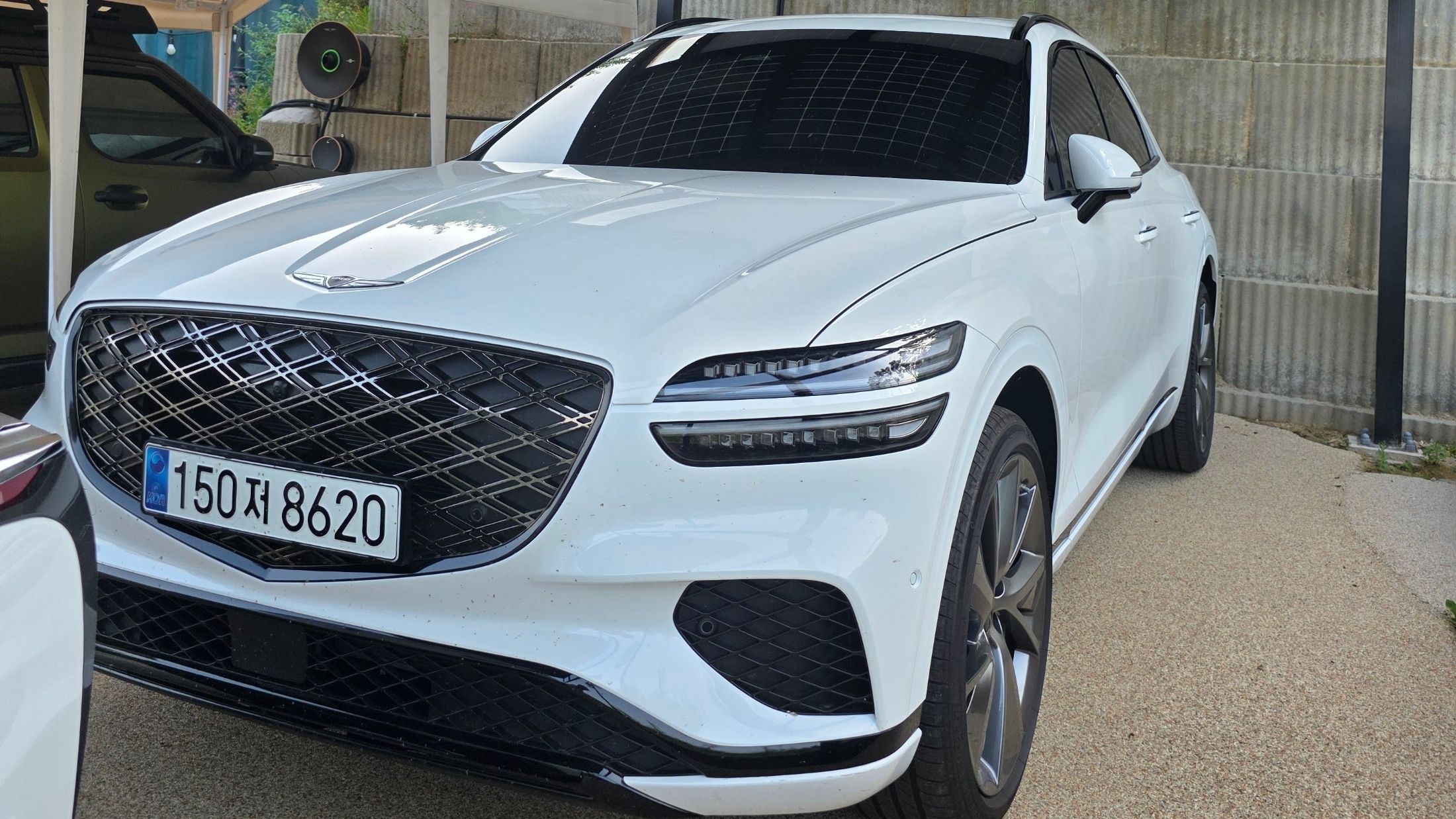 GENESIS GV70 2024