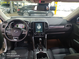 SAMSUNG QM6 2017