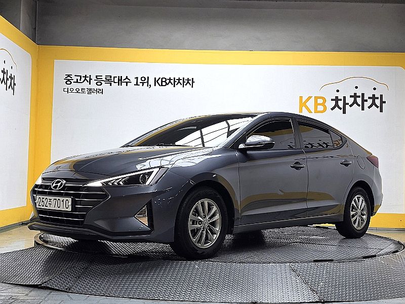 HYUNDAI AVANTE AD 2019