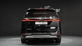 KIA CARNIVAL 2023
