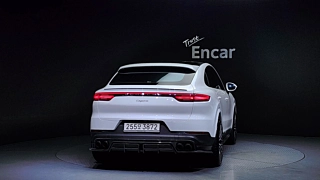 PORSCHE CAYENNE PO536 2022