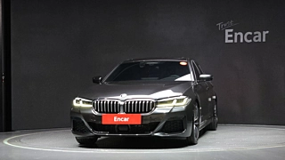 BMW 5-SERIES G30 2020