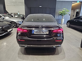 MERCEDES BENZ E-CLASS W213 2023