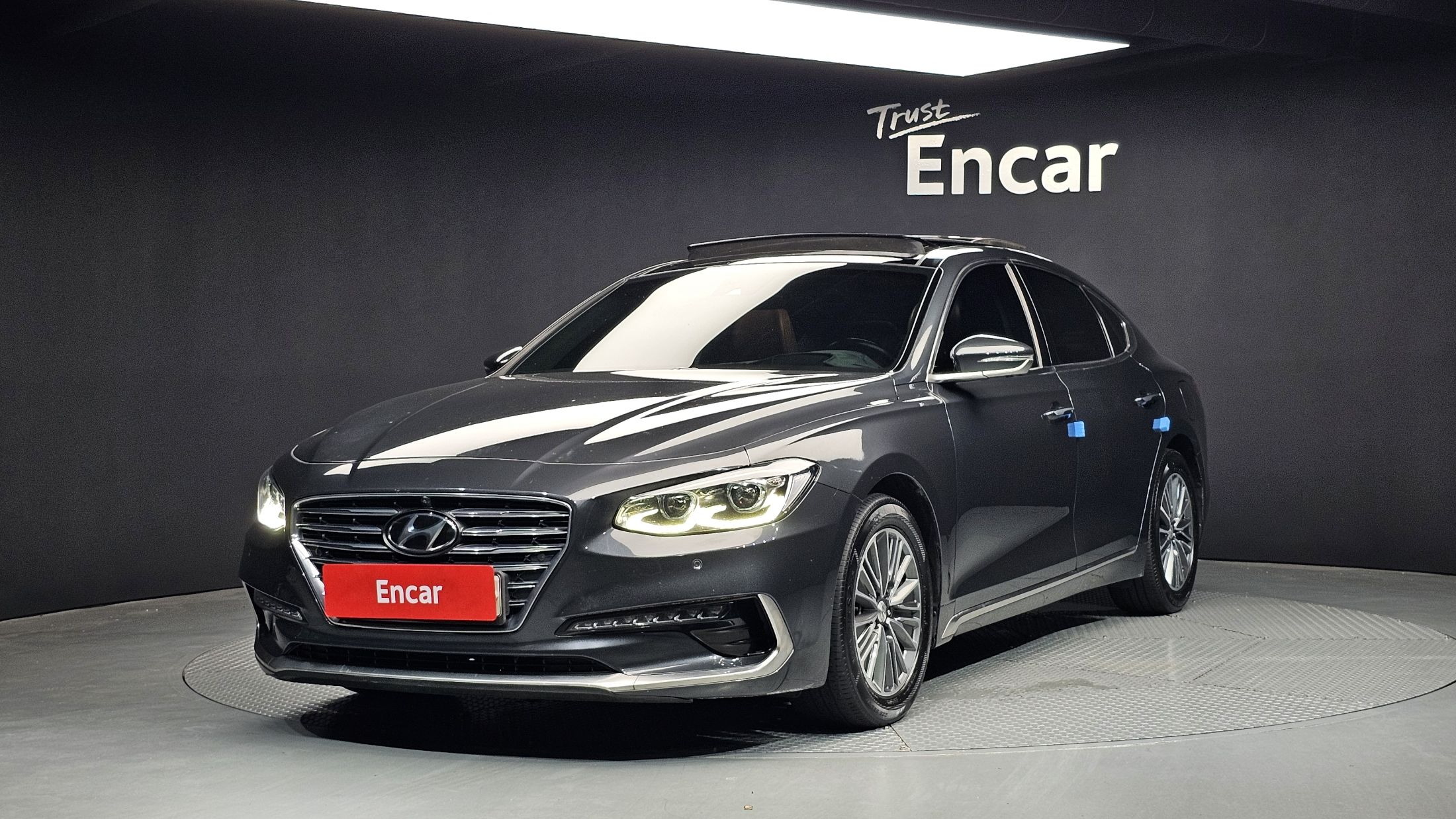 HYUNDAI GRANDEUR IG HYBRID 2017