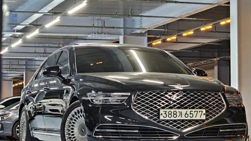 GENESIS G90 2019