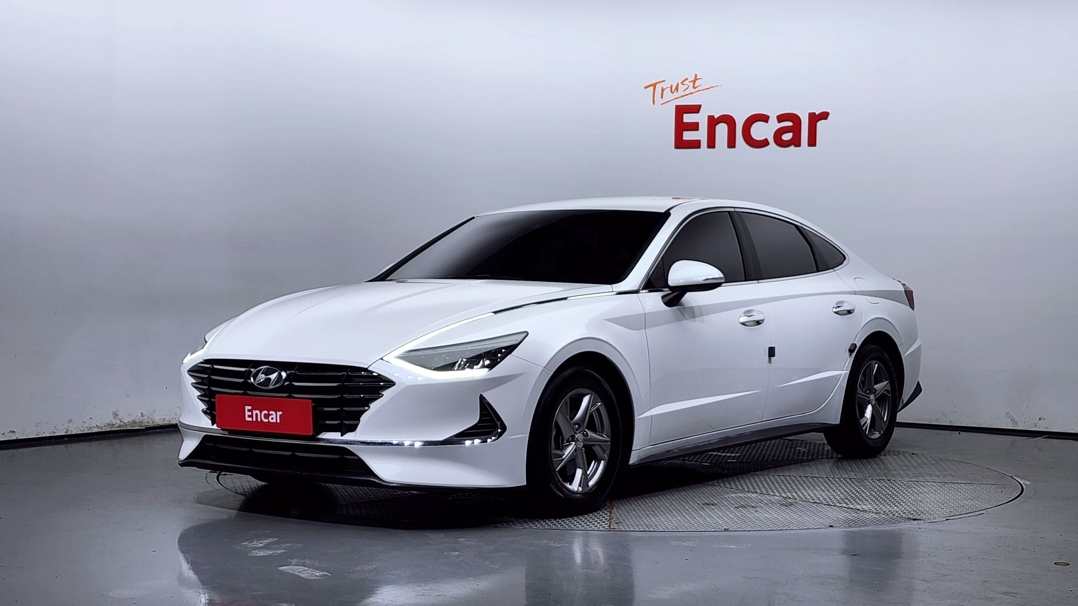 HYUNDAI SONATA DN8 2019