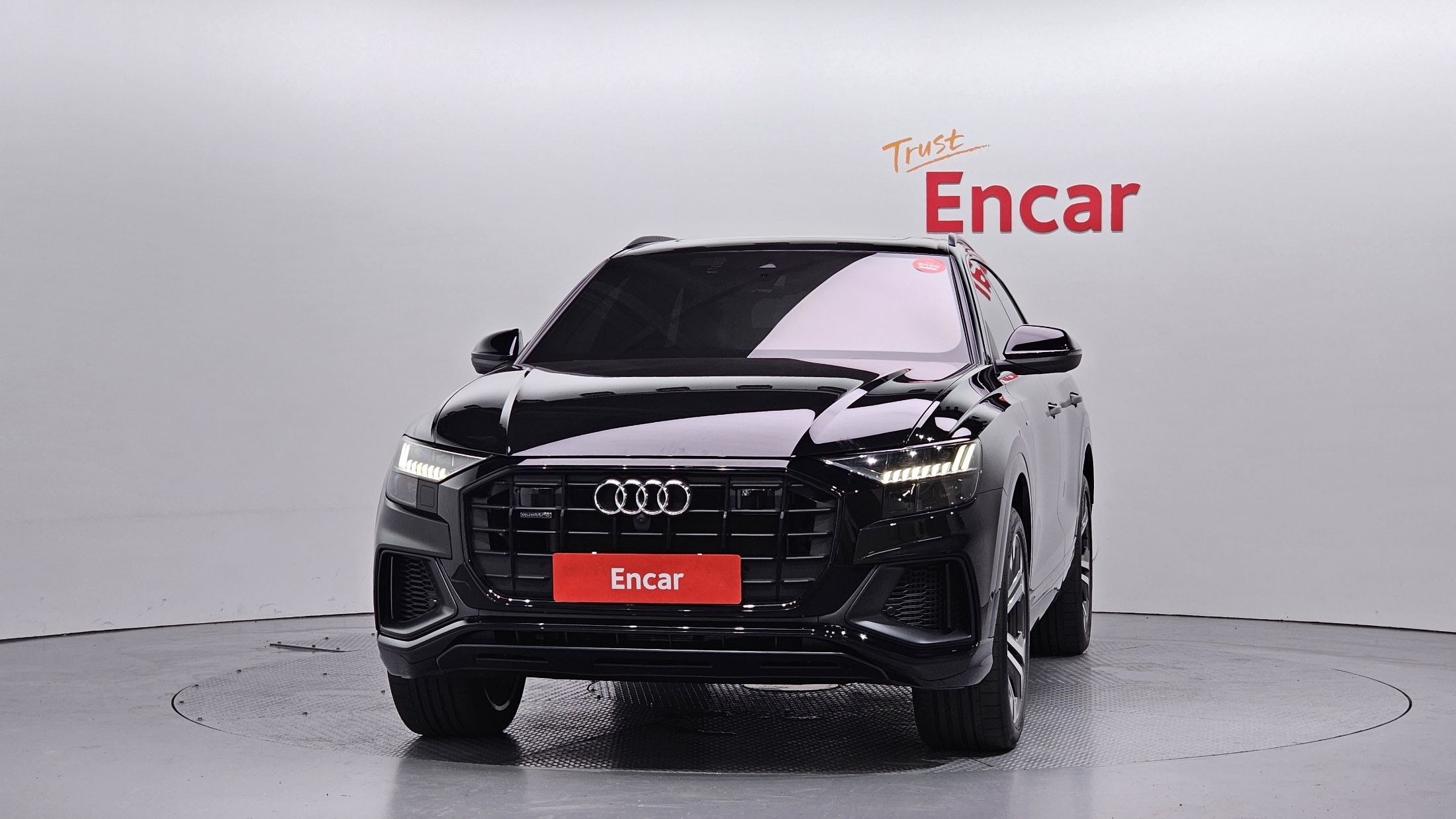 AUDI Q8 4M 2023