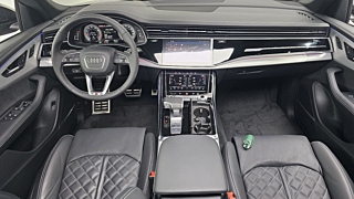 AUDI Q8 4M 2023