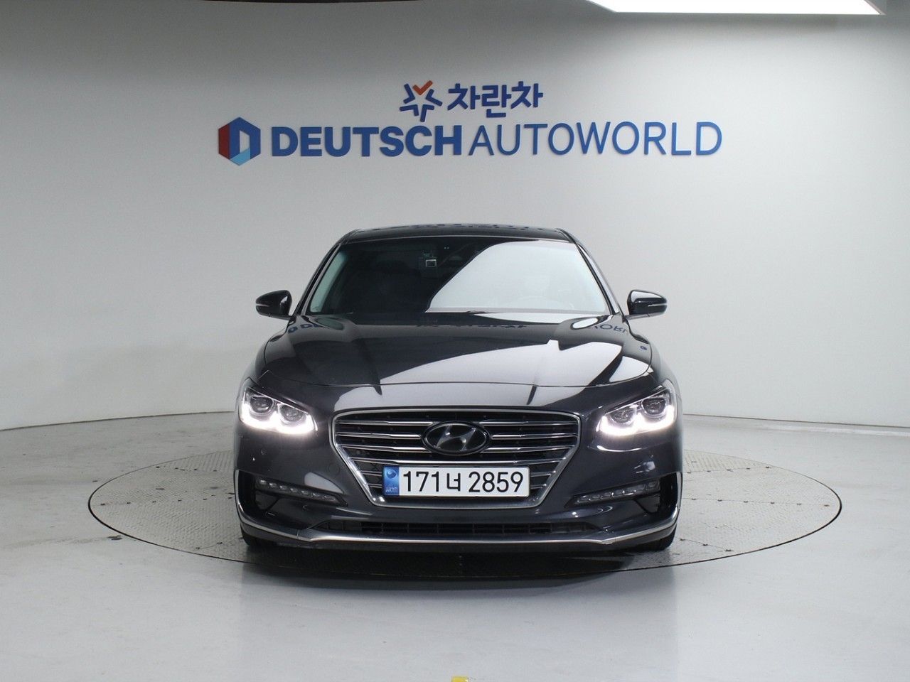 HYUNDAI GRANDEUR IG 2017