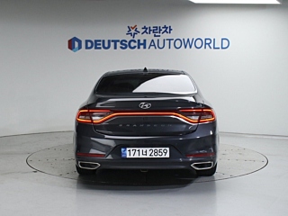 HYUNDAI GRANDEUR IG 2017