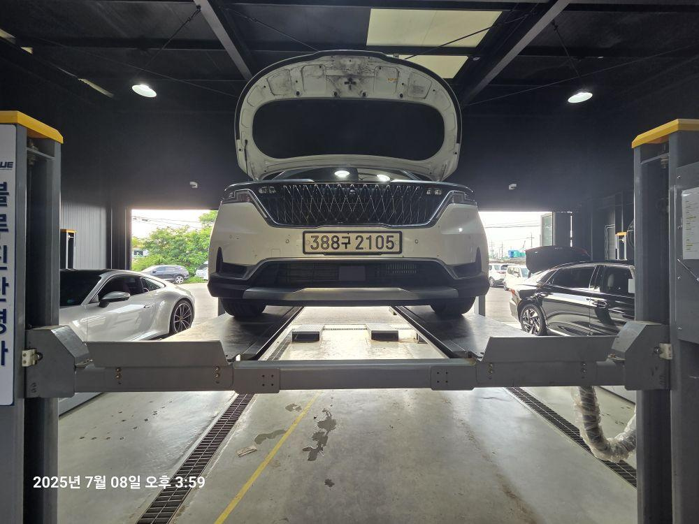KIA CARNIVAL 2021