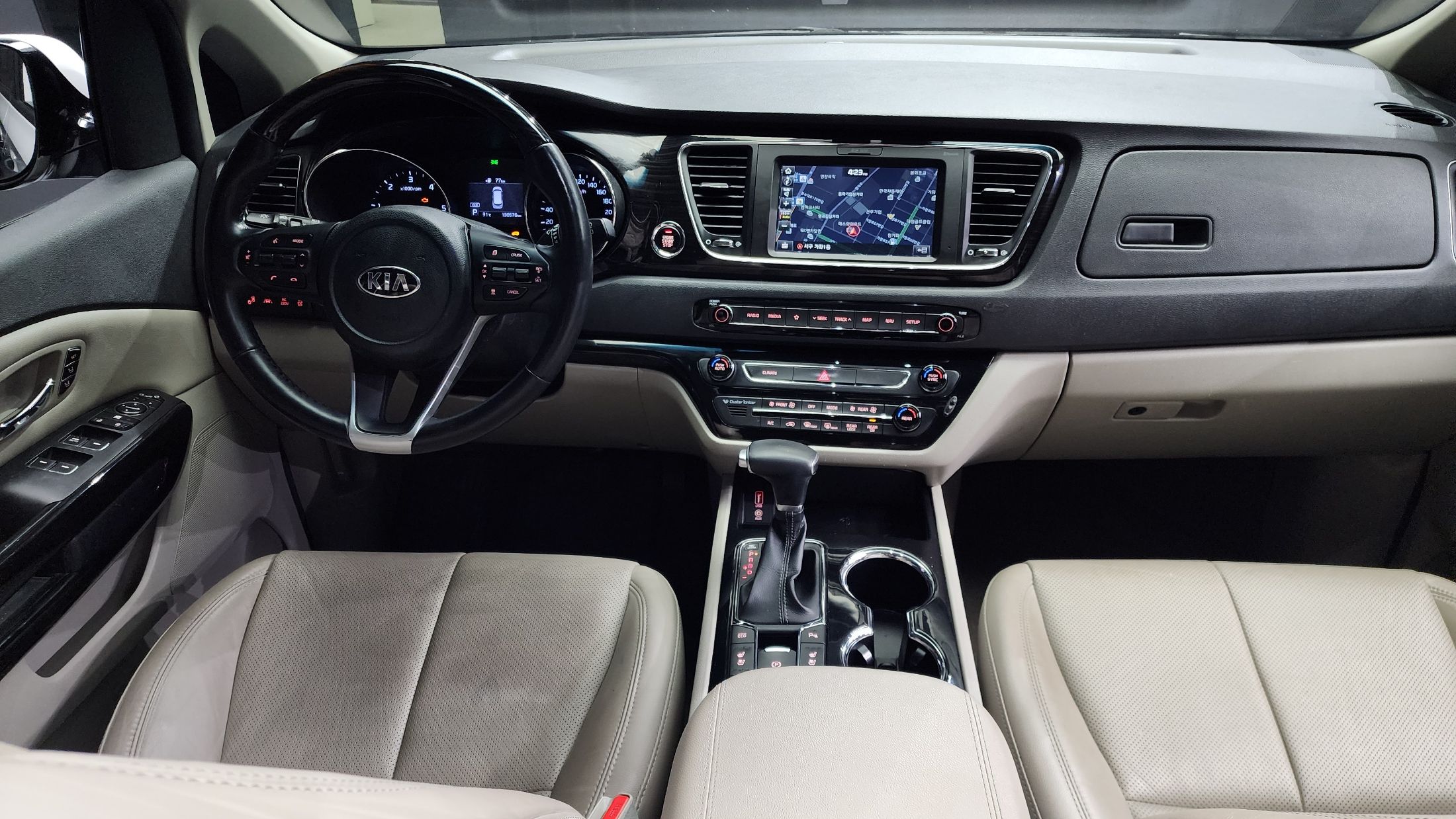 KIA CARNIVAL 2018