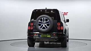 LAND ROVER DEFENDER L663  110 P400 X 2024