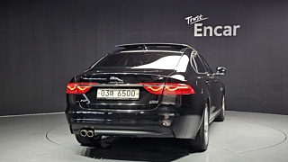 JAGUAR XF X260 2018