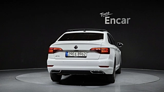 VOLKSWAGEN JETTA 2021