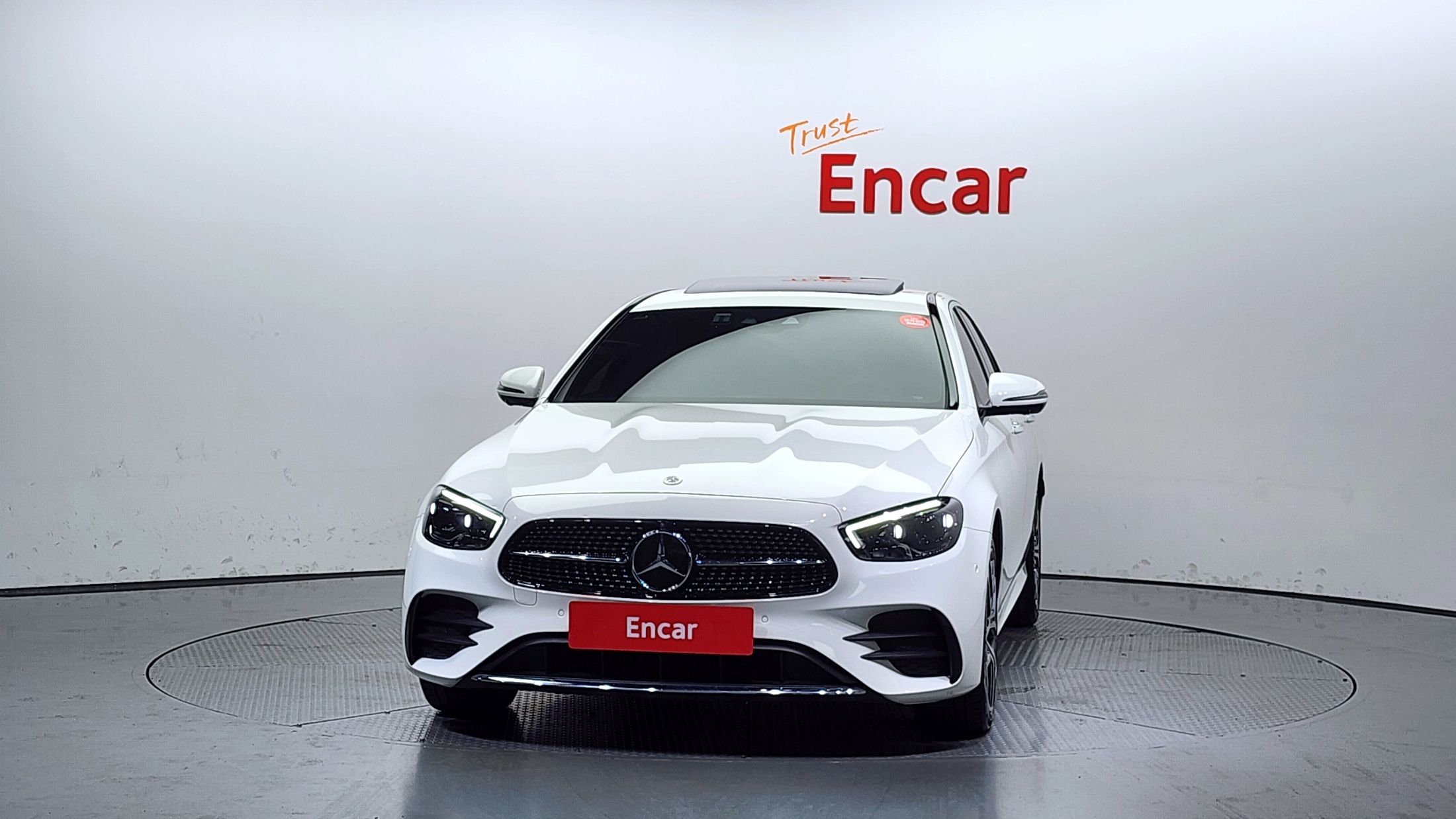 MERCEDES BENZ E-CLASS W213 2023