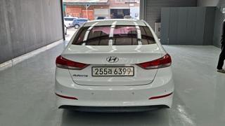 HYUNDAI AVANTE AD 2018
