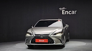 LEXUS ES300H 2024