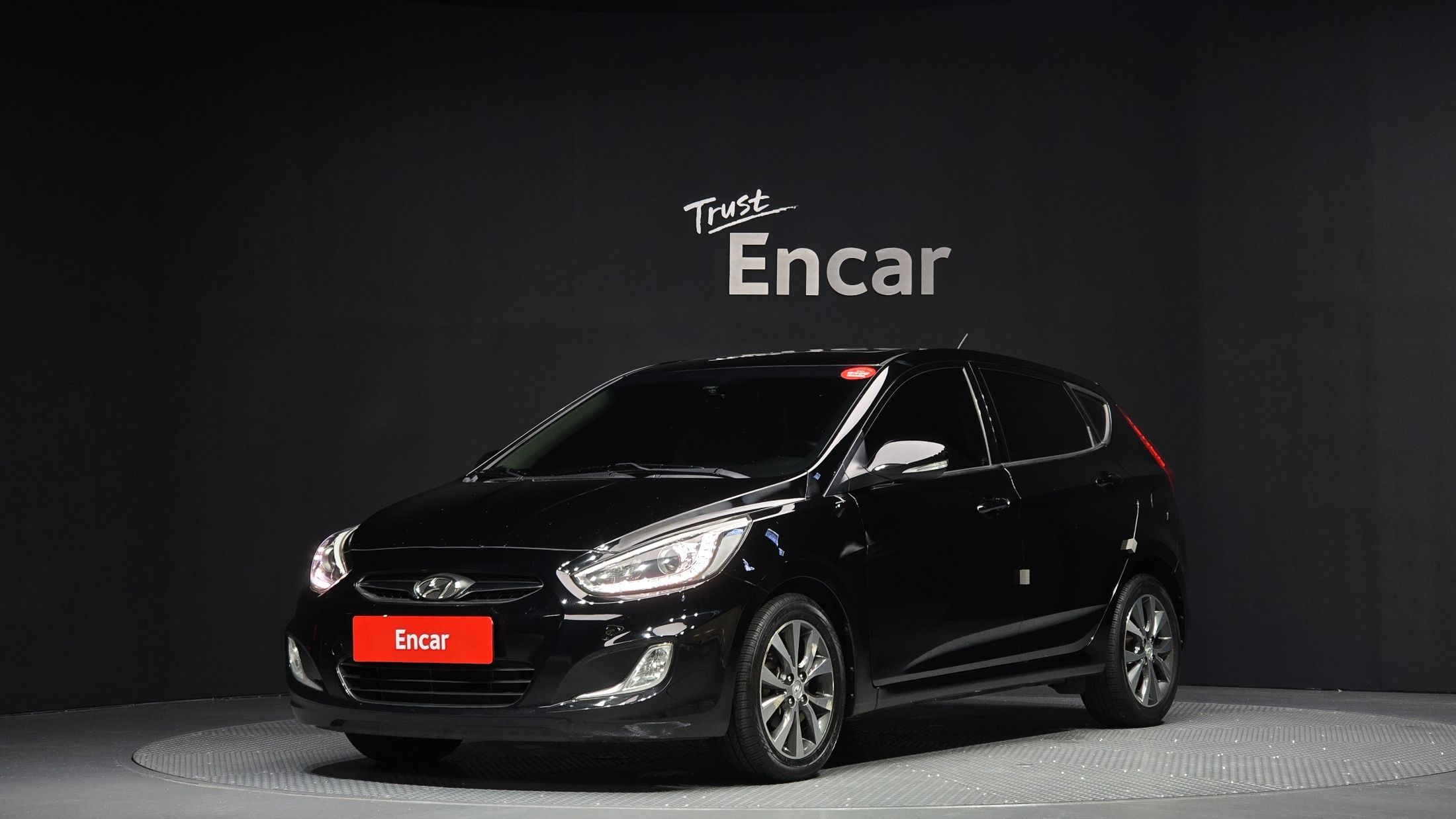 HYUNDAI ACCENT NEW