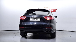 MASERATI LEVANTE 2019
