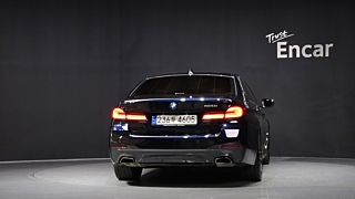 BMW 5-SERIES G30 2021