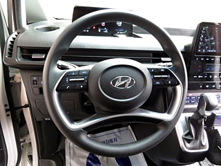 HYUNDAI STARIA 2022